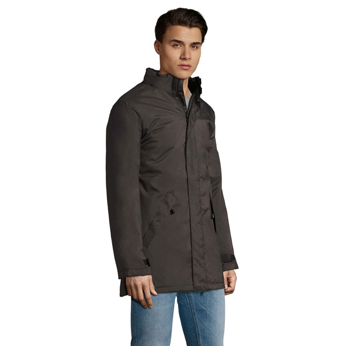 s02109-cr-side