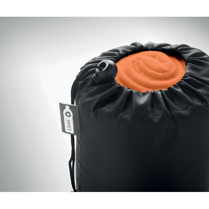 mo9935-10-back