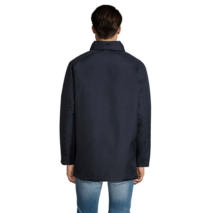 s02109-fn-back