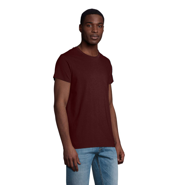 s03582-bg-back